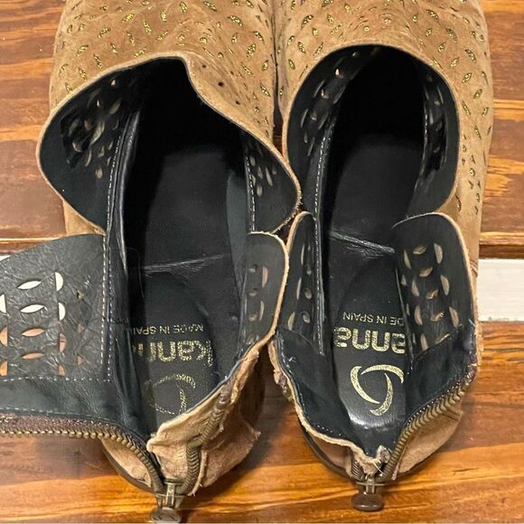 Kanna Suede Ankle Boots Perforated Tan Over Metallic Gold Size 38 EU 7.5 US - Picture 11 of 15